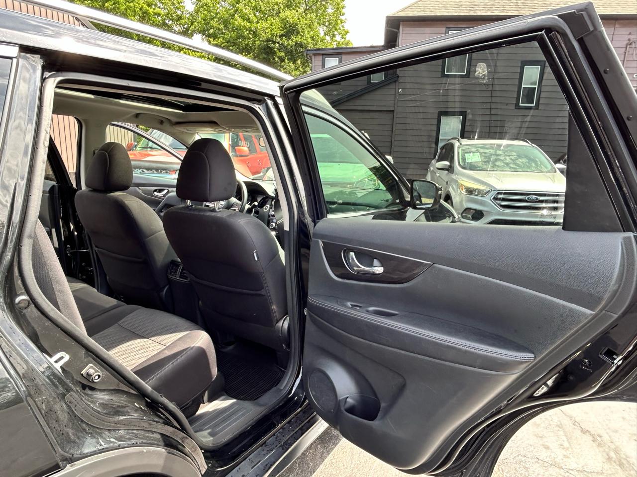 Nissan Rogue SV AWD 2018