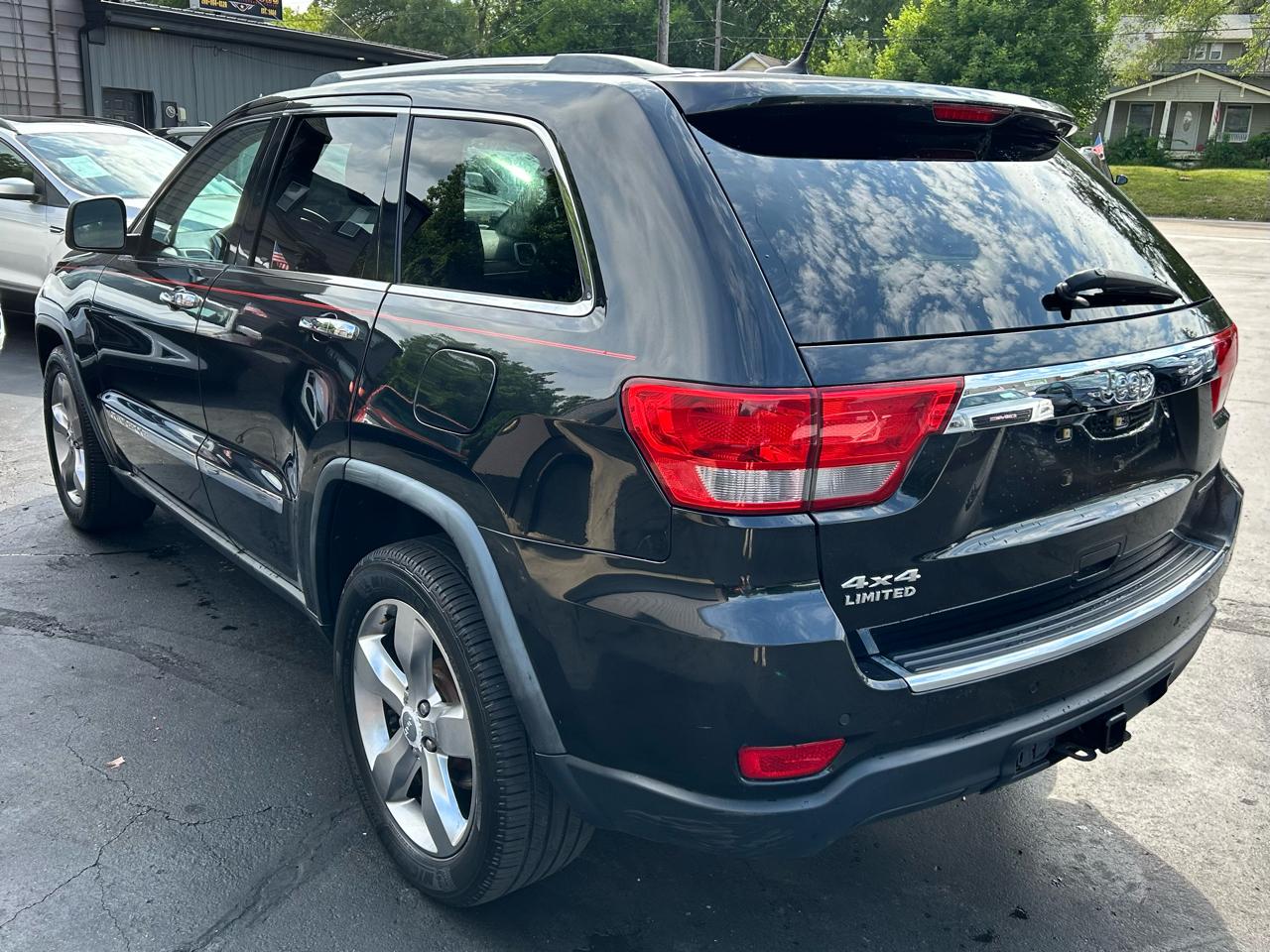 Jeep Grand Cherokee Limited 4WD 2011