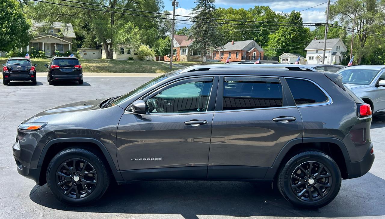 Jeep Cherokee Latitude 4WD 2016