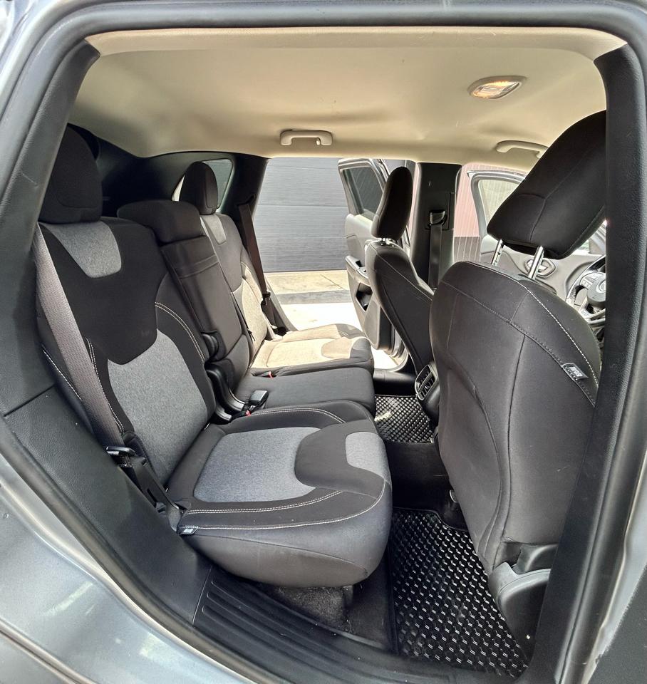Jeep Cherokee Latitude FWD 2014