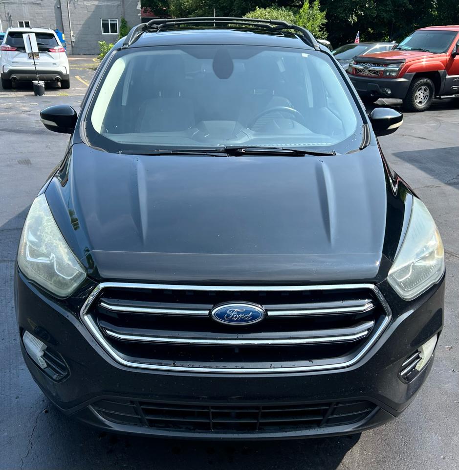 Ford Escape Titanium 4WD 2017