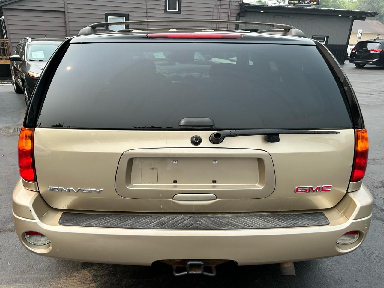 GMC Envoy SLE-1 4WD 2007