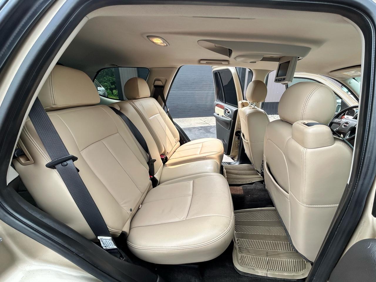 GMC Envoy SLE-1 4WD 2007