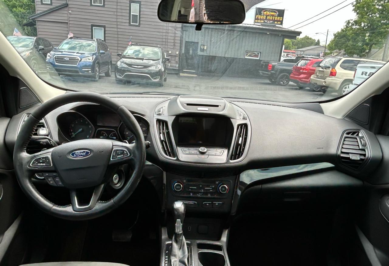 Ford Escape SE 4WD 2017