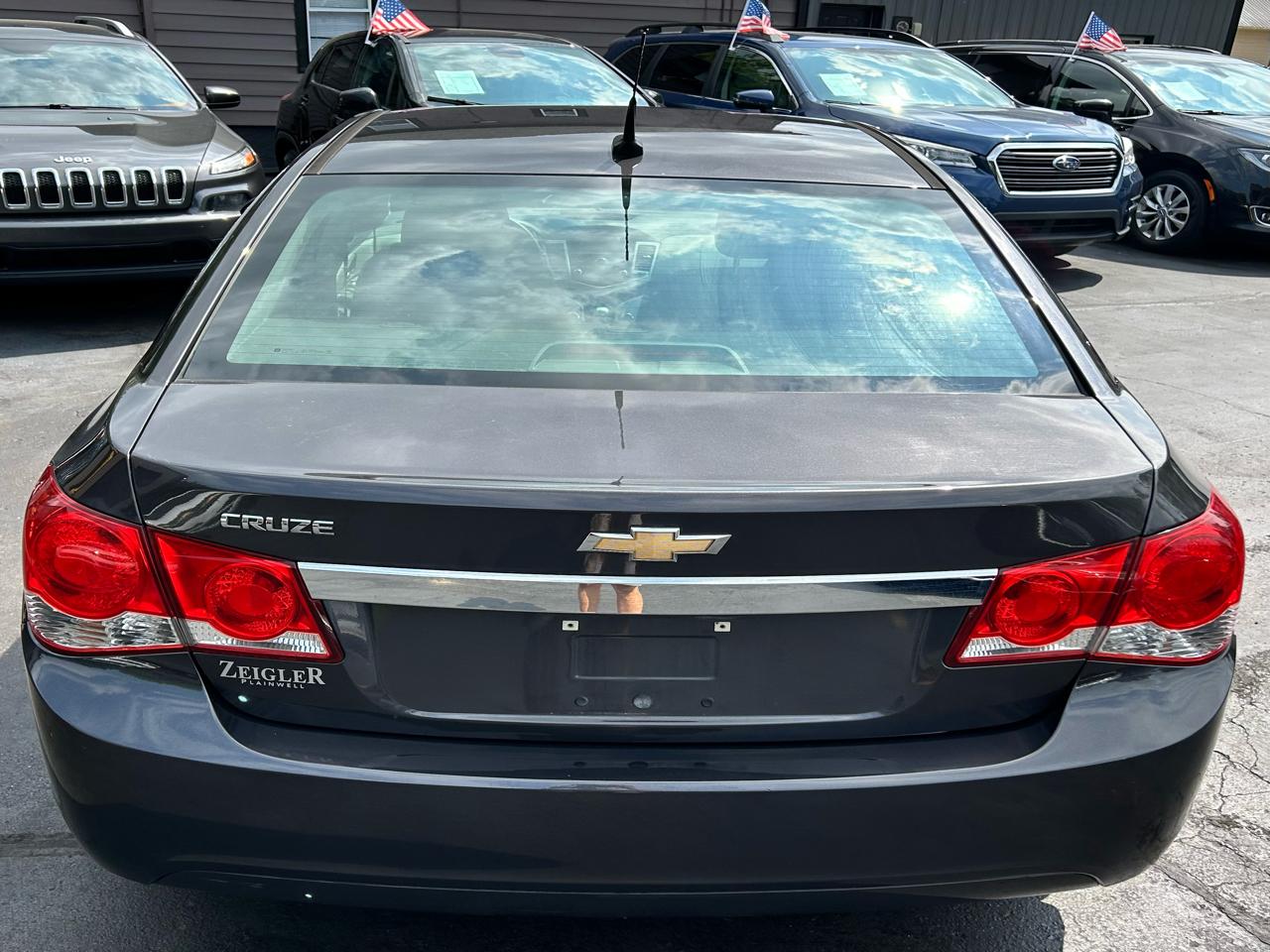 Chevrolet Cruze LS Auto 2014