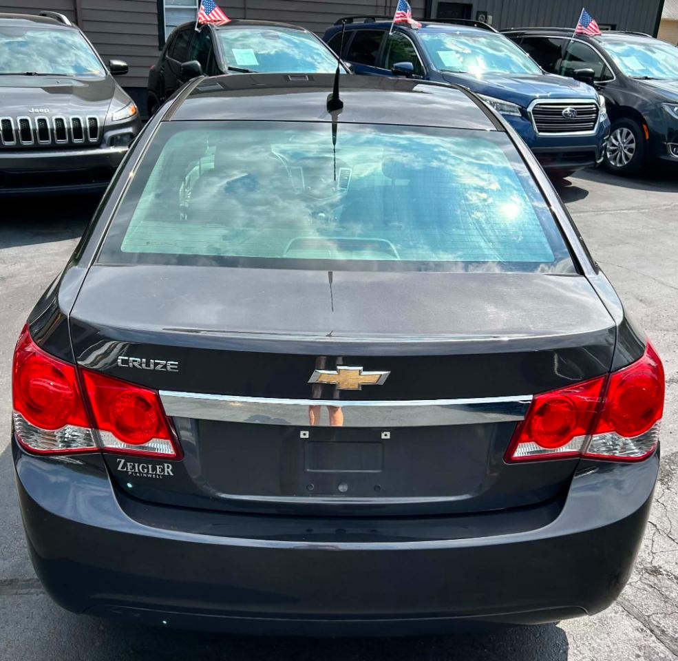 Chevrolet Cruze LS Auto 2014