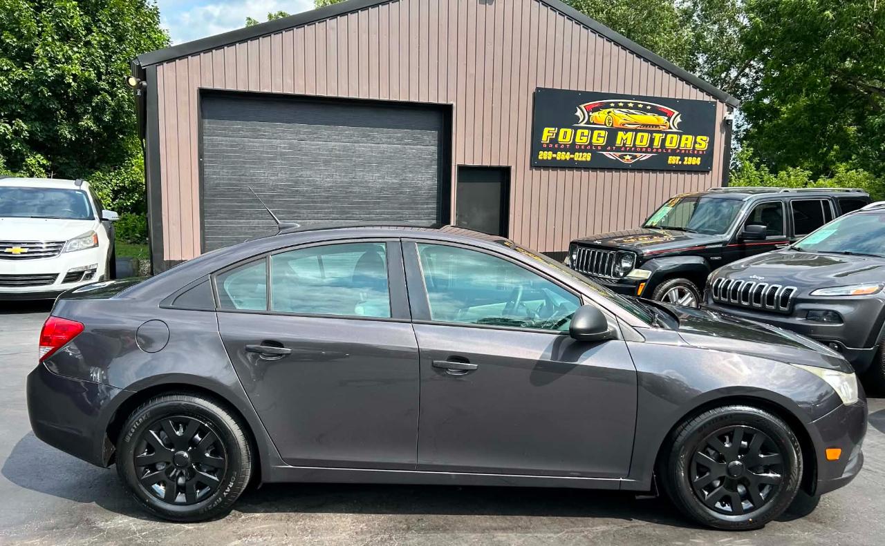 Chevrolet Cruze LS Auto 2014