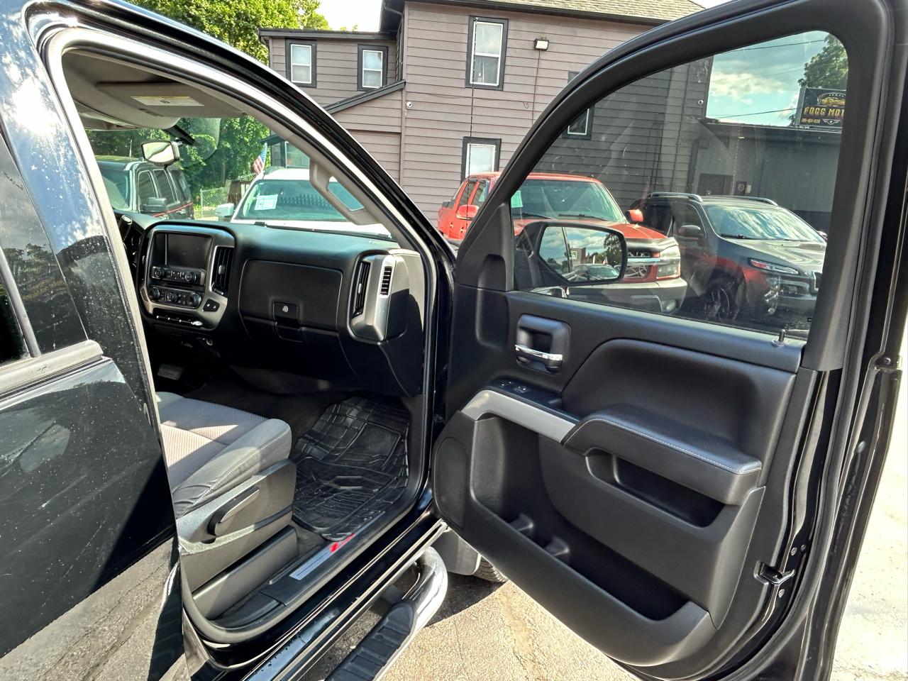 Chevrolet Silverado 1500 LT Crew Cab 4WD 2017