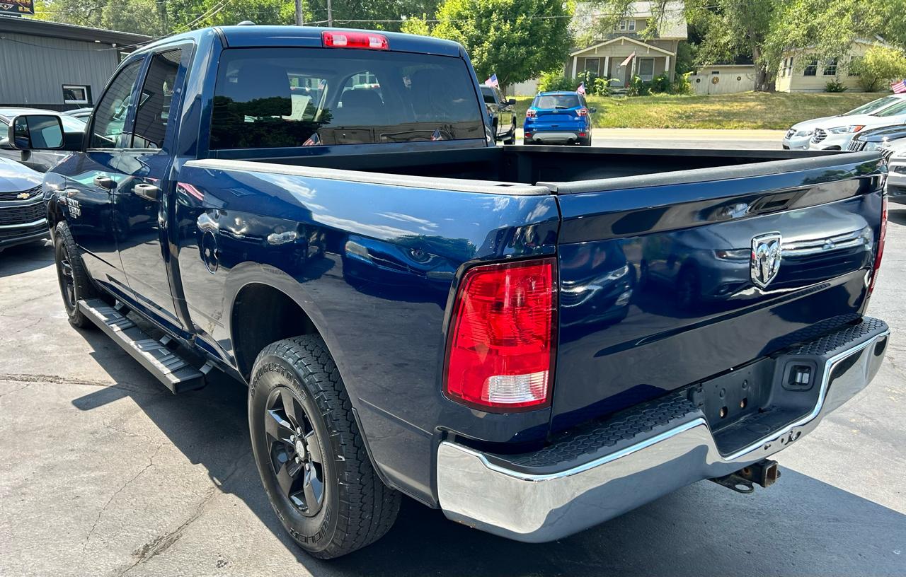 RAM 1500 Classic Tradesman Quad Cab 4WD 2022
