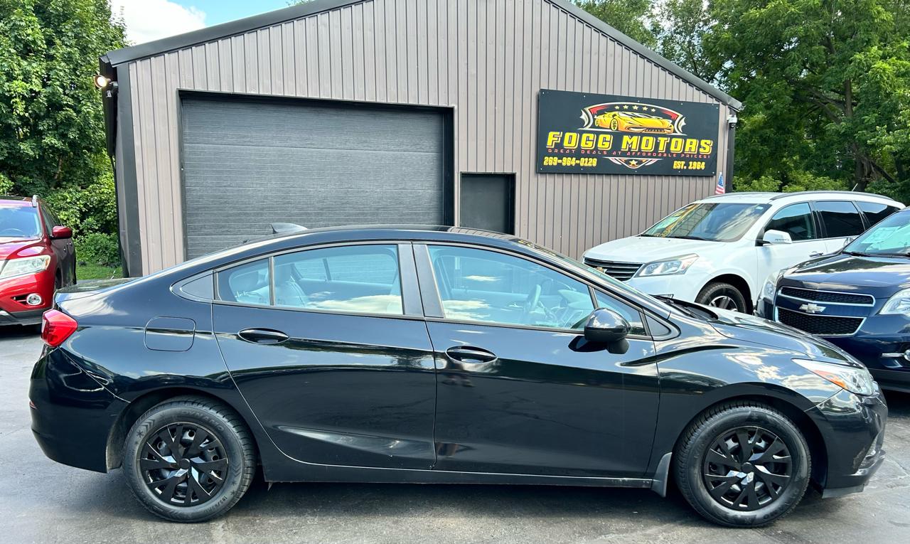 Chevrolet Cruze LS Auto 2017