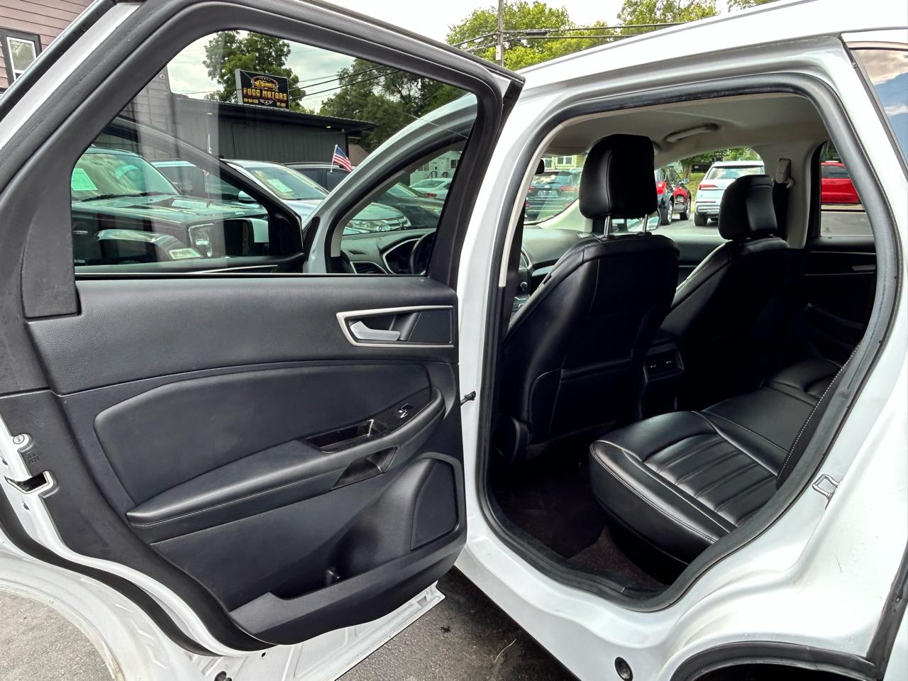 Ford Edge SEL FWD 2020