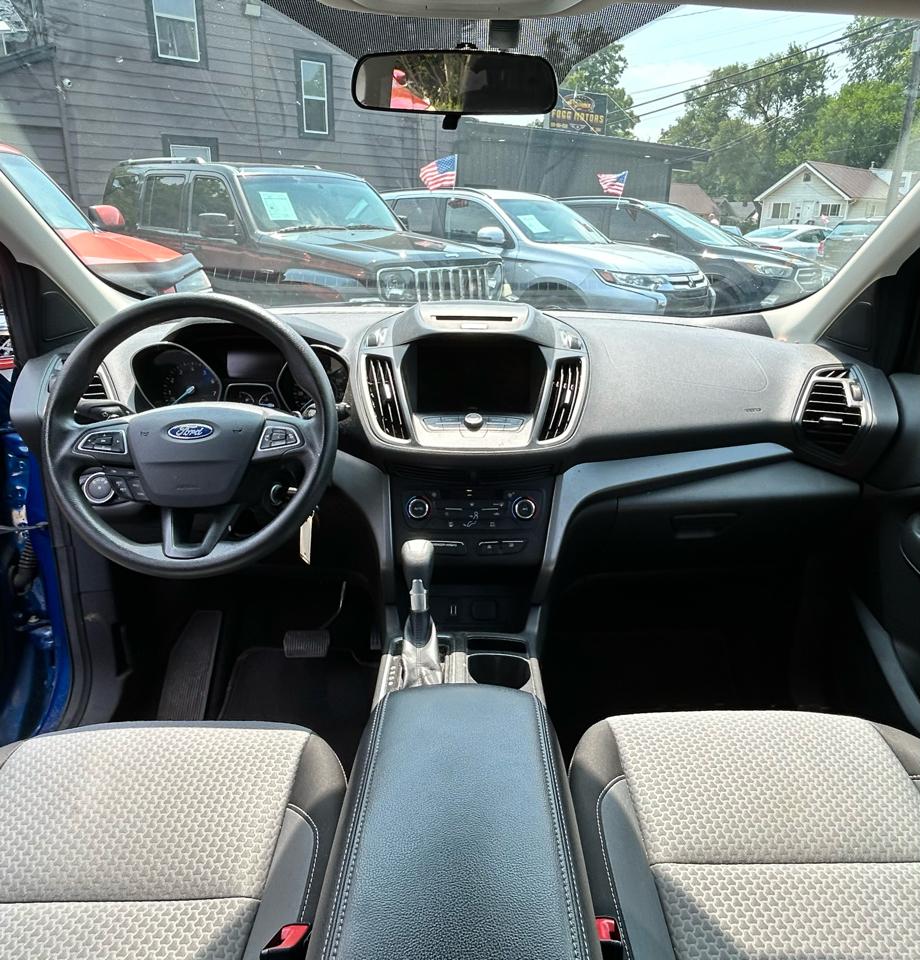 Ford Escape SE FWD 2017