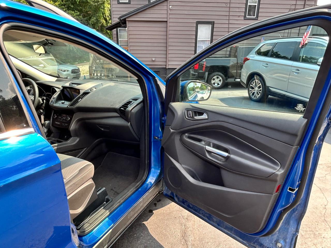 Ford Escape SE FWD 2017