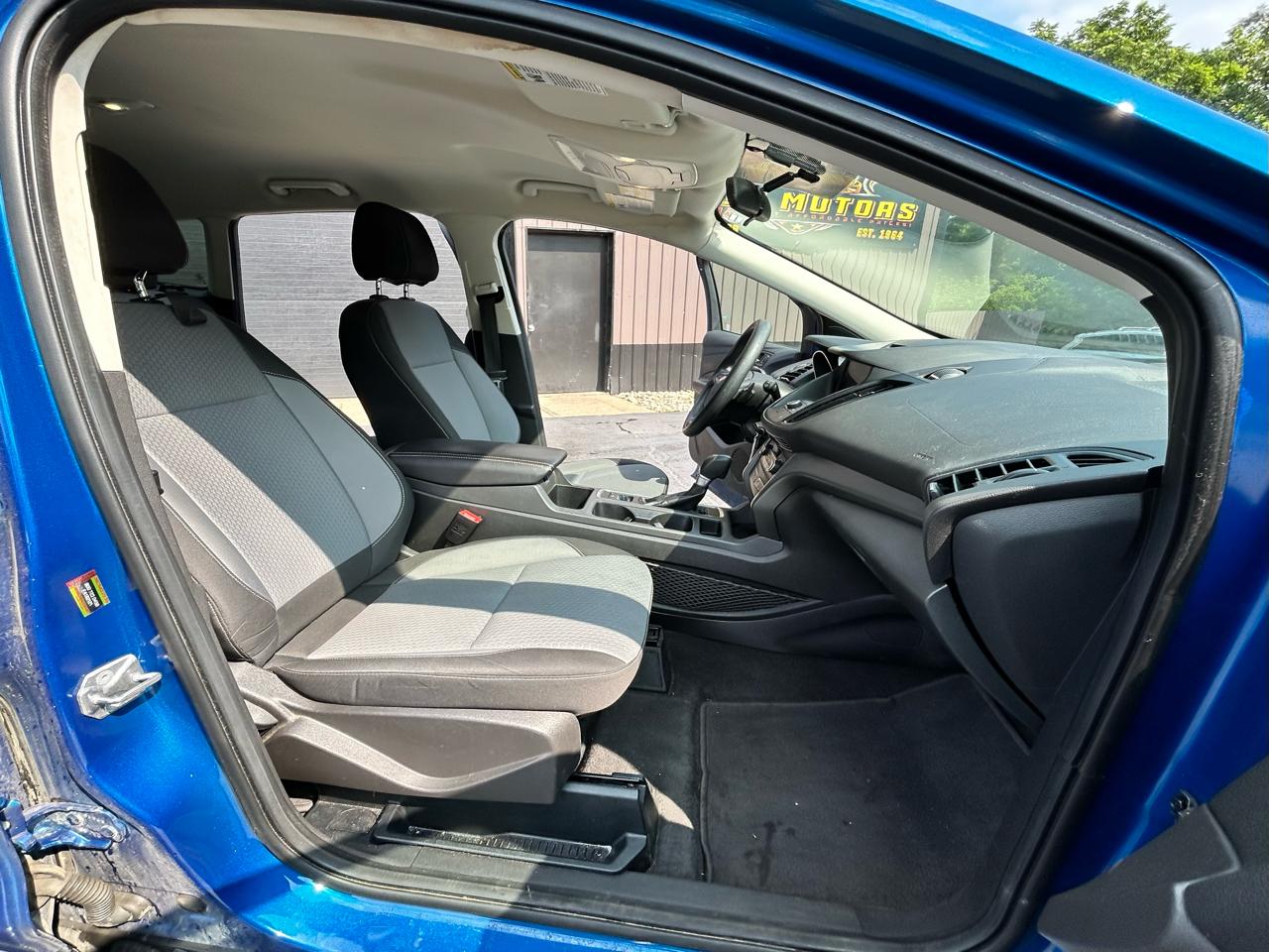 Ford Escape SE FWD 2017