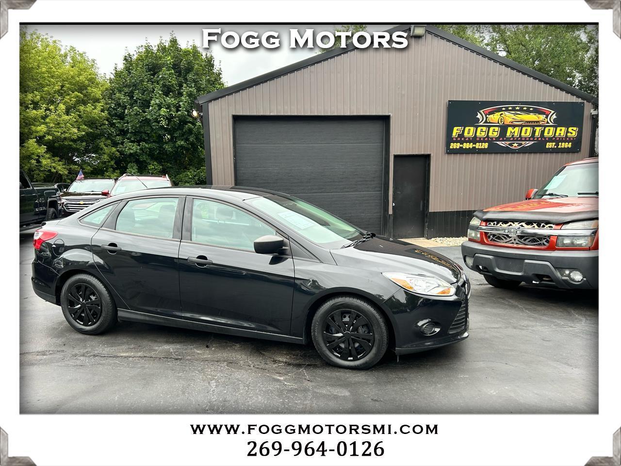 Ford Focus S Sedan 2014