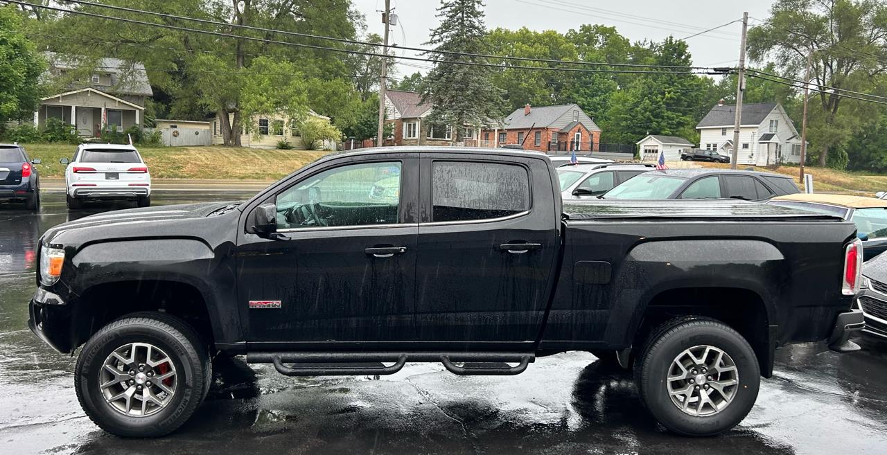 GMC Canyon SLE Crew Cab 4WD Long Box 2017