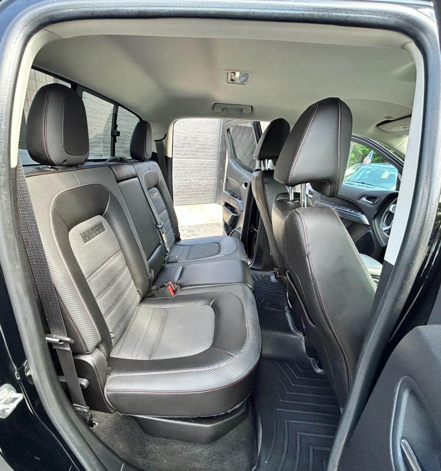 GMC Canyon SLE Crew Cab 4WD Long Box 2017