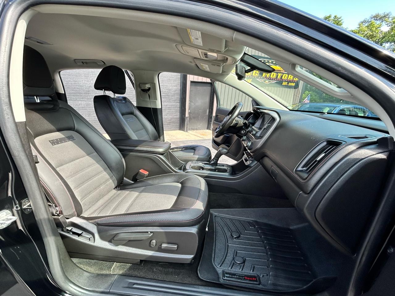 GMC Canyon SLE Crew Cab 4WD Long Box 2017