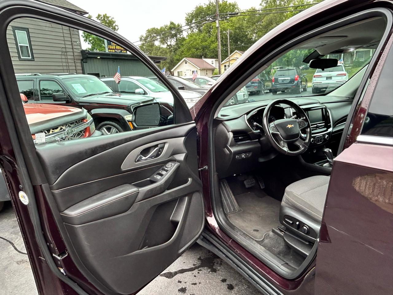Chevrolet Traverse LT Cloth FWD 2018