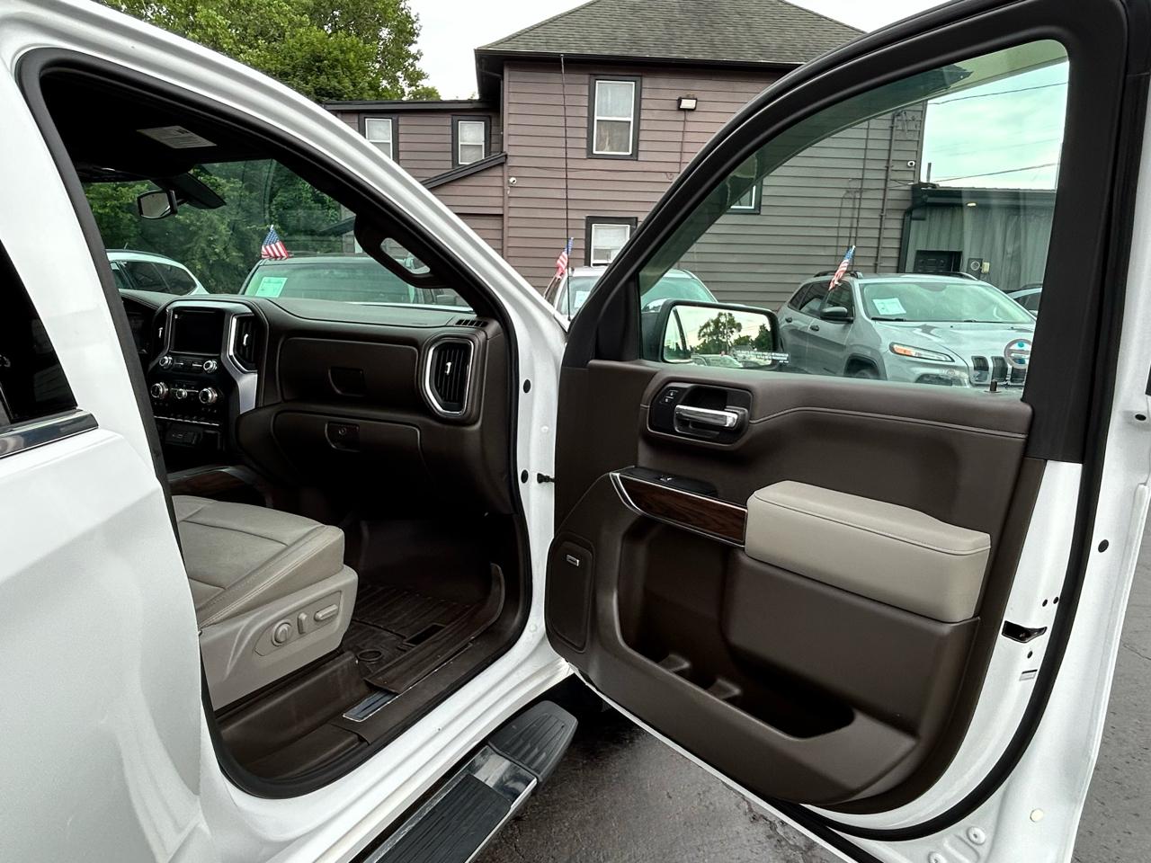 GMC Sierra 1500 SLT Crew Cab Long Box 4WD 2019