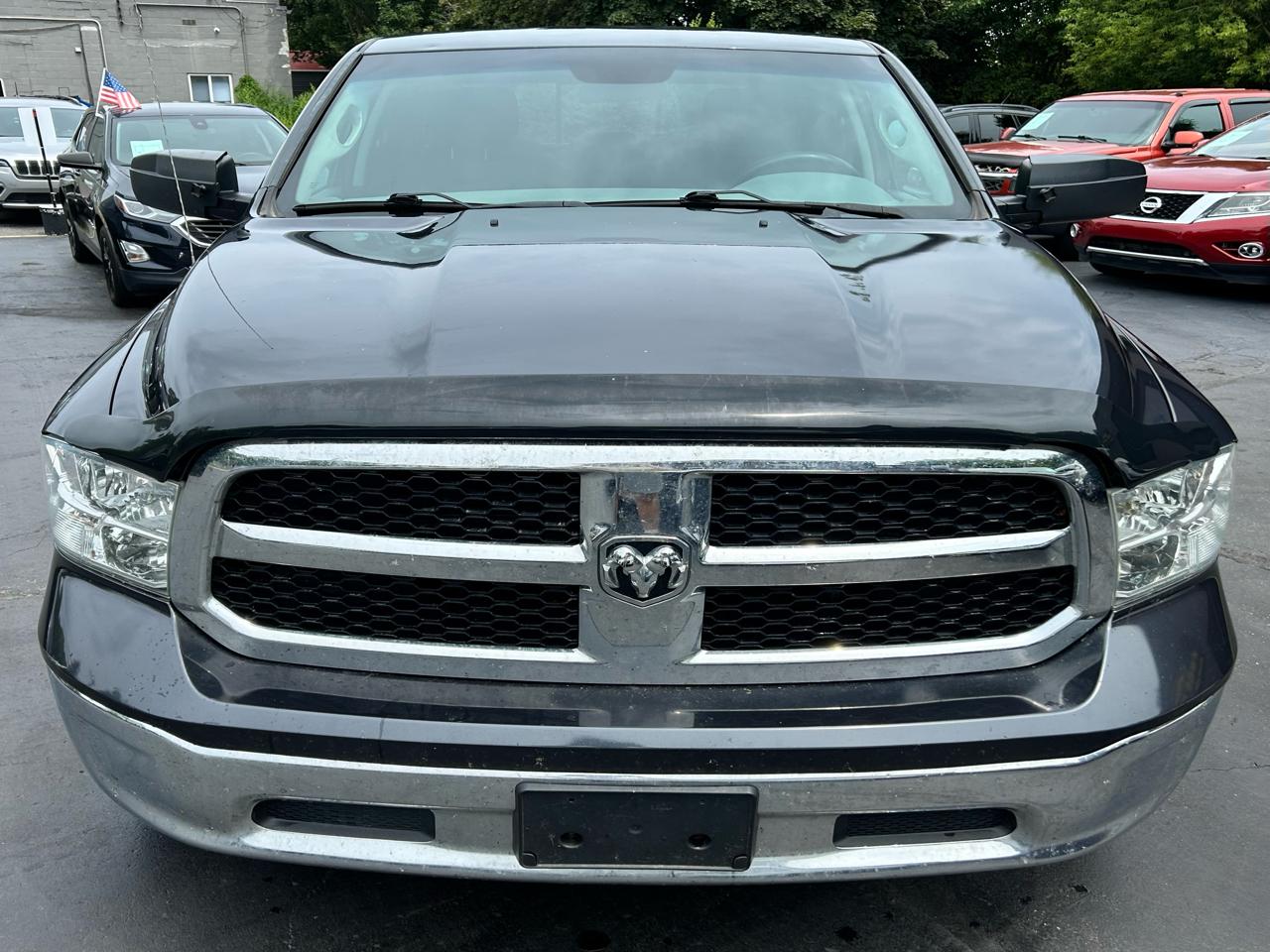 RAM 1500 SLT Crew Cab SWB 4WD 2017