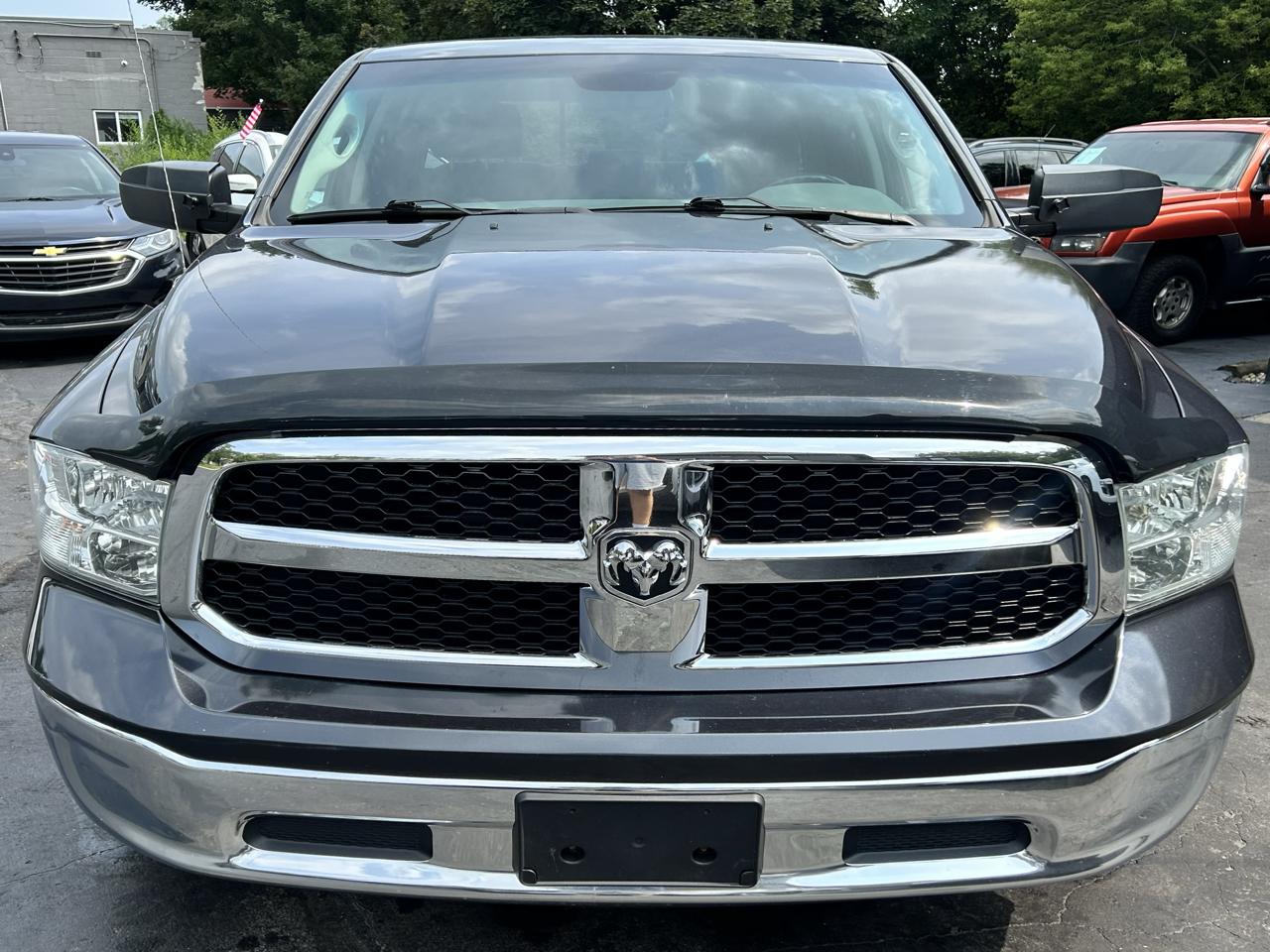RAM 1500 SLT Crew Cab 4WD 2017