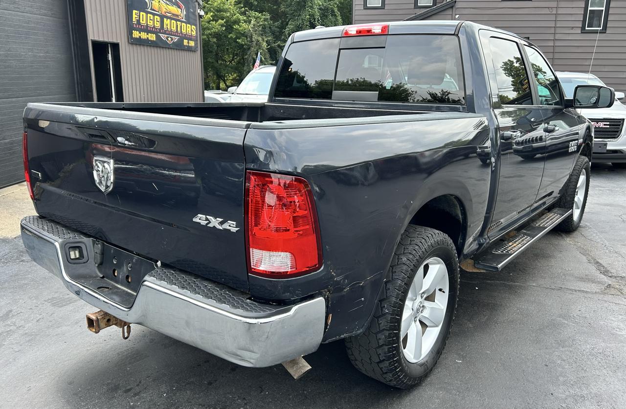 RAM 1500 SLT Crew Cab 4WD 2017