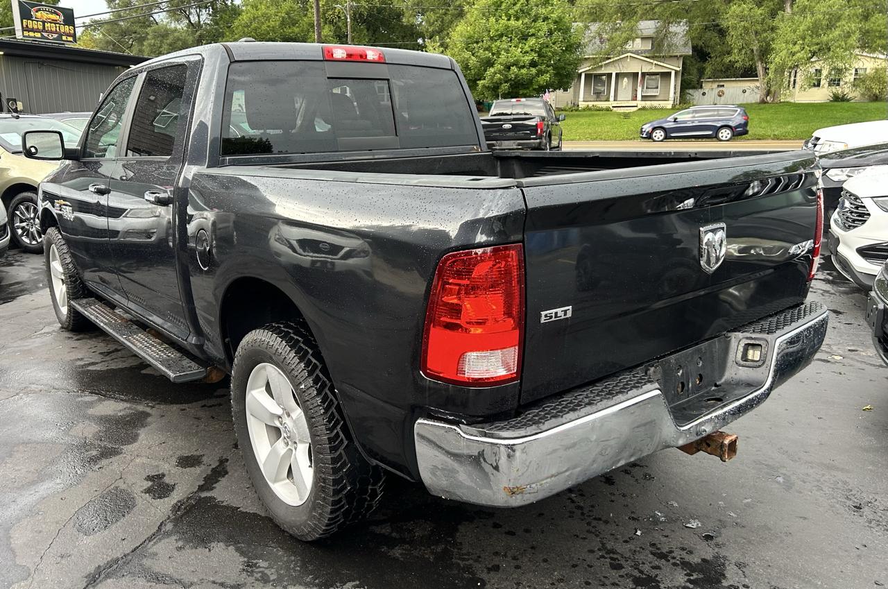 RAM 1500 SLT Crew Cab 4WD 2017