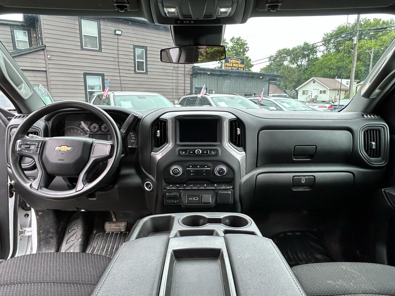 Chevrolet Silverado 1500 Work Truck Crew Cab 4WD 2023