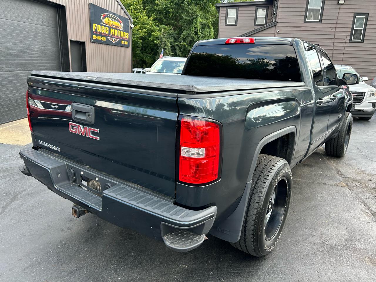 GMC Sierra 1500 Elevation Double Cab 4WD 2017