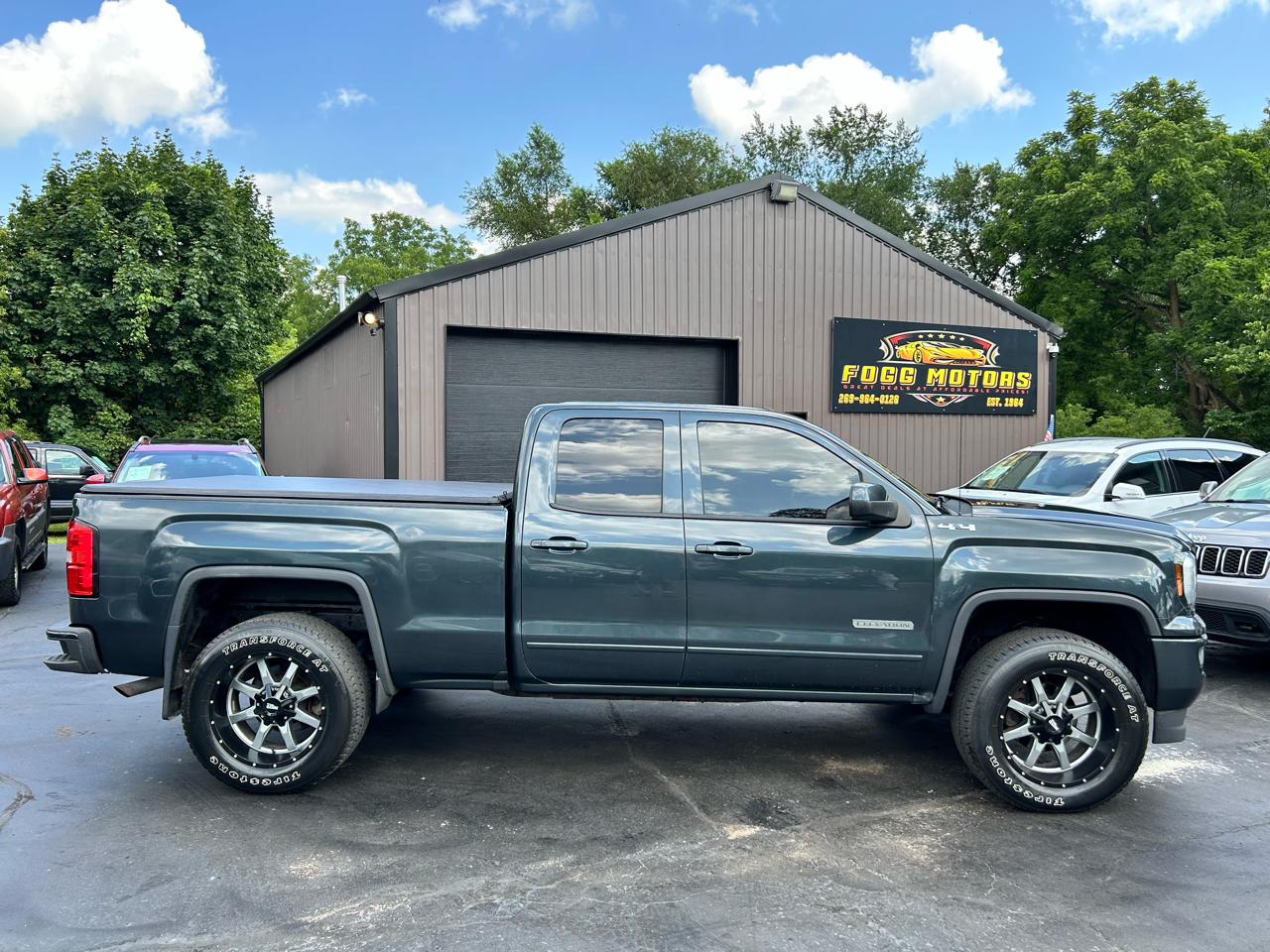 GMC Sierra 1500 Elevation Double Cab 4WD 2017