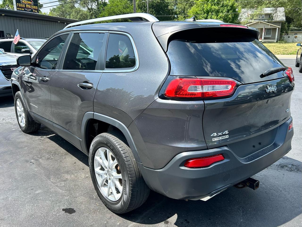 Jeep Cherokee Latitude 4WD 2015