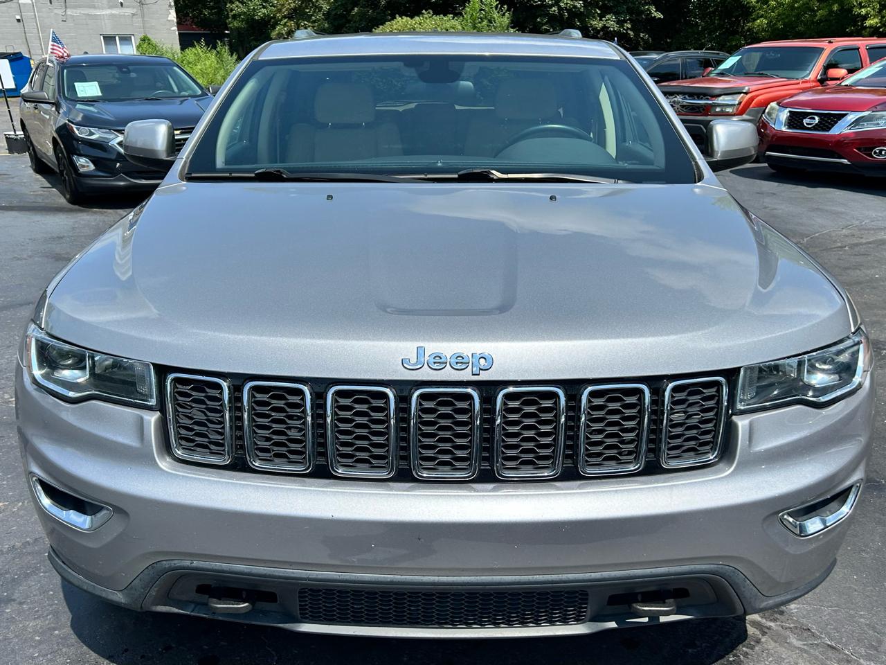 Jeep Grand Cherokee Laredo 4WD 2018