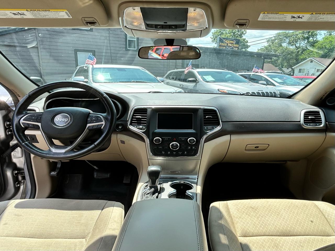 Jeep Grand Cherokee Laredo 4WD 2018