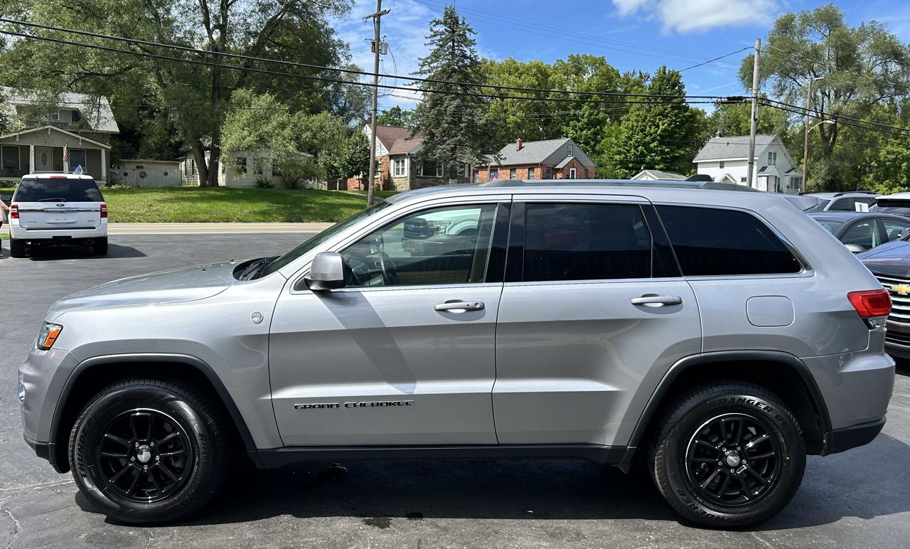 Jeep Grand Cherokee Laredo 4WD 2018