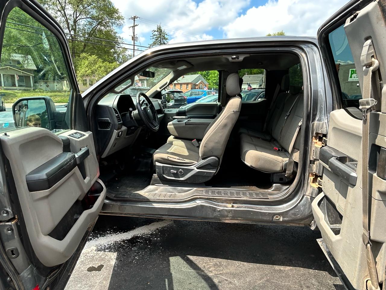 Ford F-150 FX4 SuperCab 4WD 2017