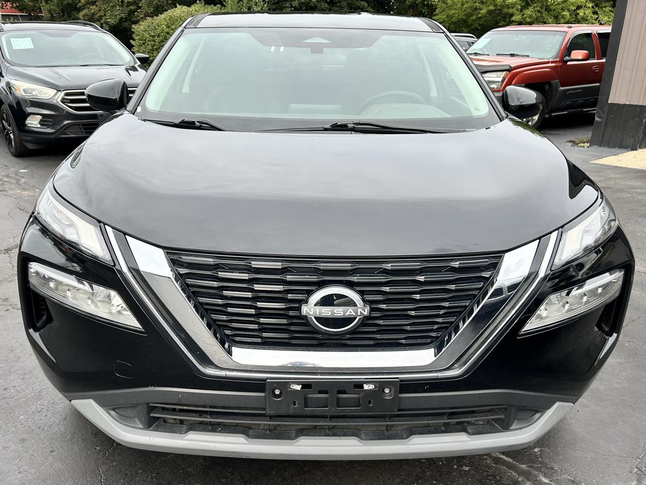 Nissan Rogue SV 2023