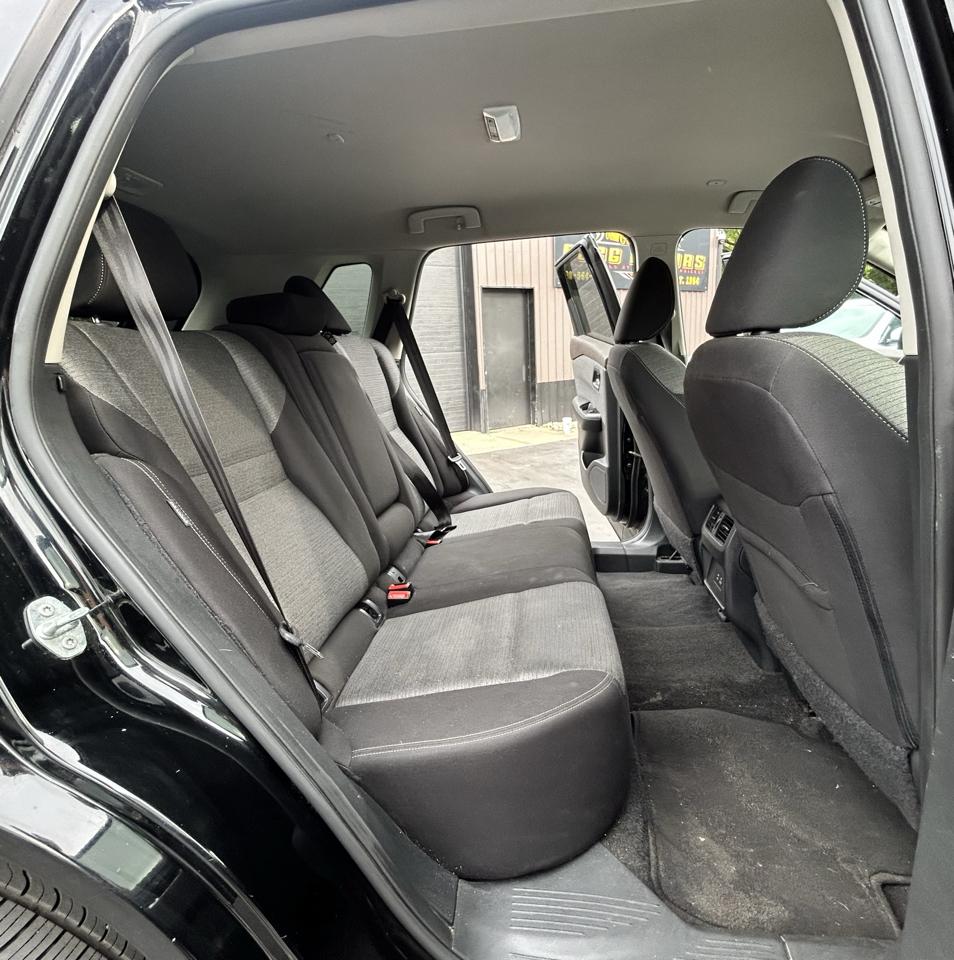 Nissan Rogue SV 2023