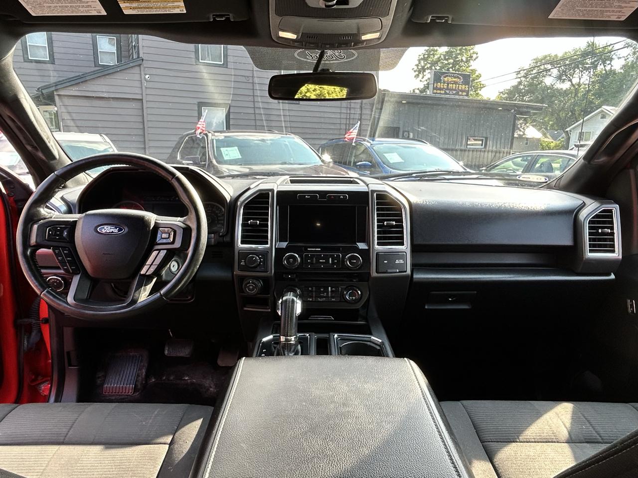 Ford F-150 Lariat SuperCrew 6.5-ft. Bed 4WD 2017