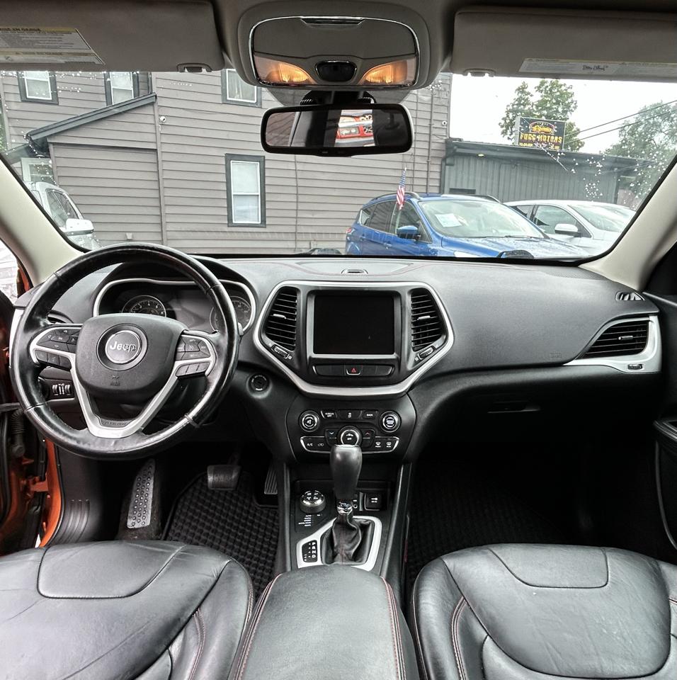 Jeep Cherokee Trailhawk 4WD 2014
