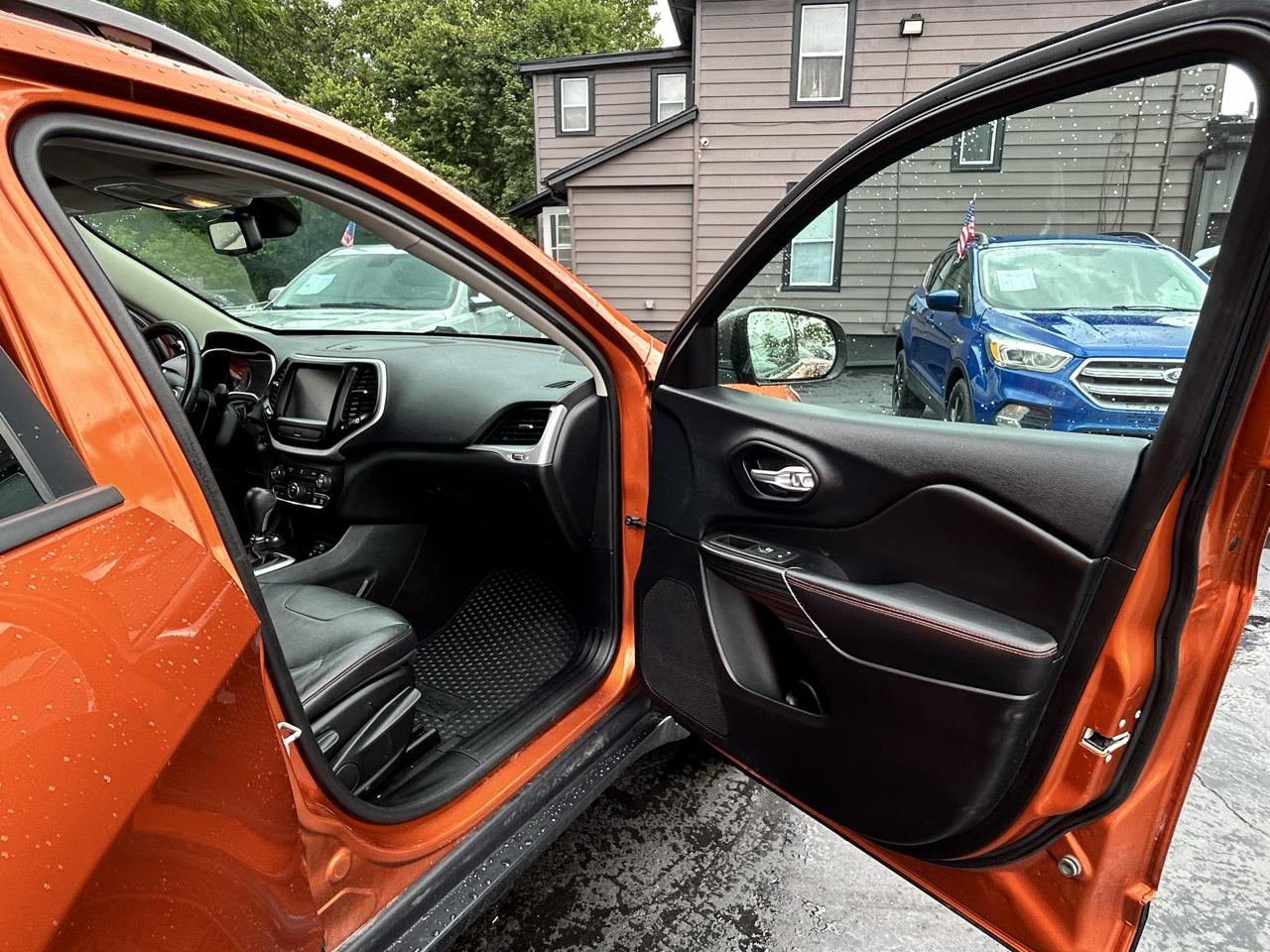 Jeep Cherokee Trailhawk 4WD 2014