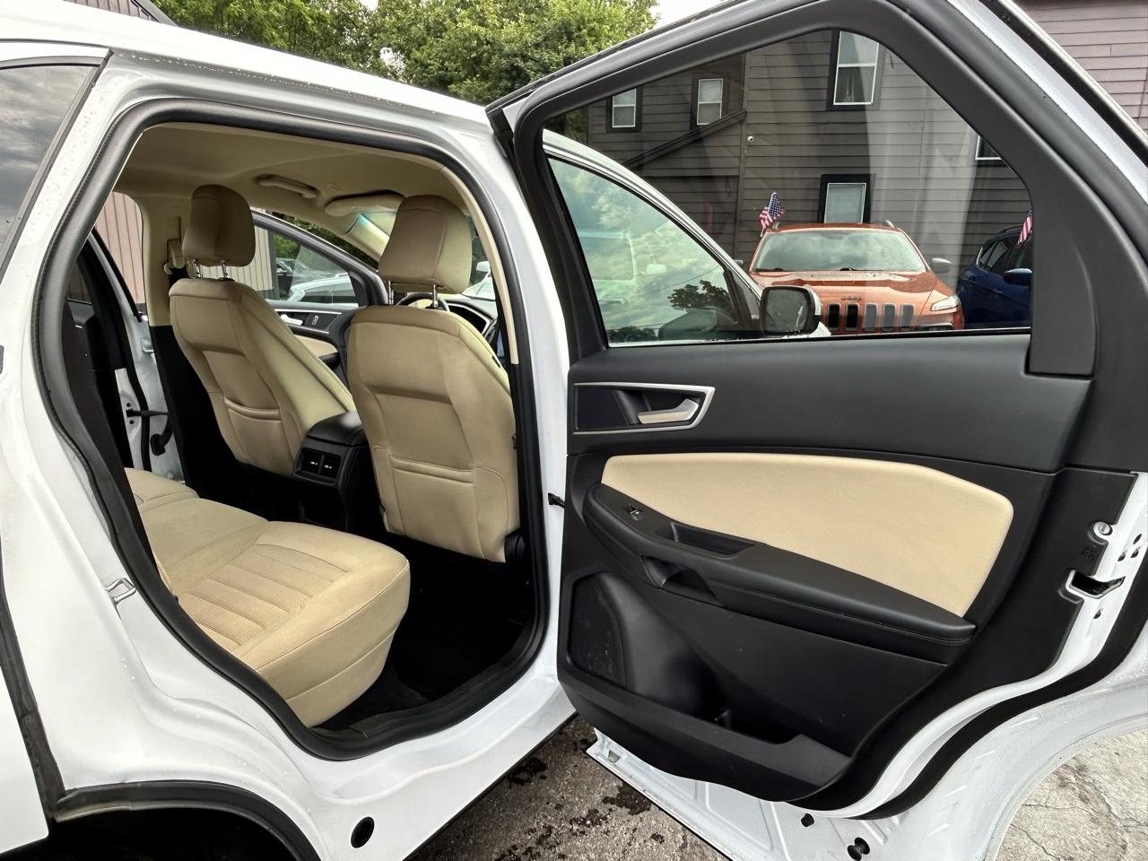 Ford Edge SEL AWD 2021