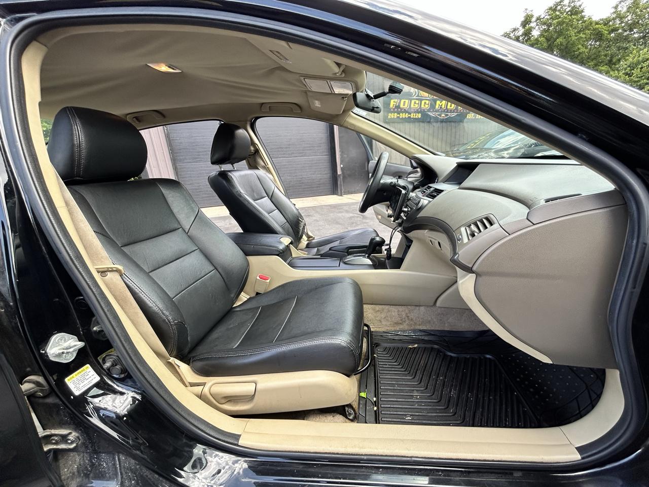Honda Accord LX-P Sedan AT 2010