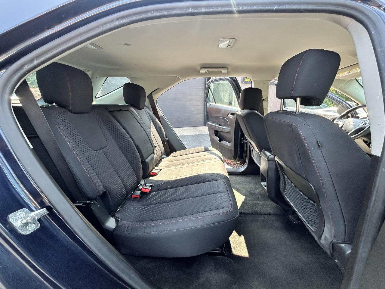 Chevrolet Equinox LS 2WD 2015