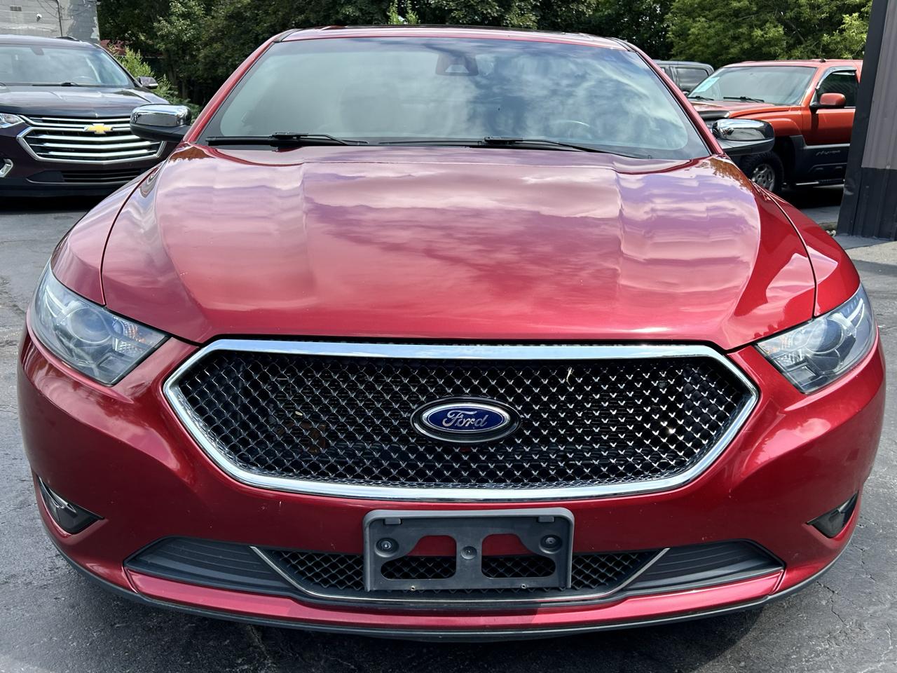 Ford Taurus SHO AWD 2013