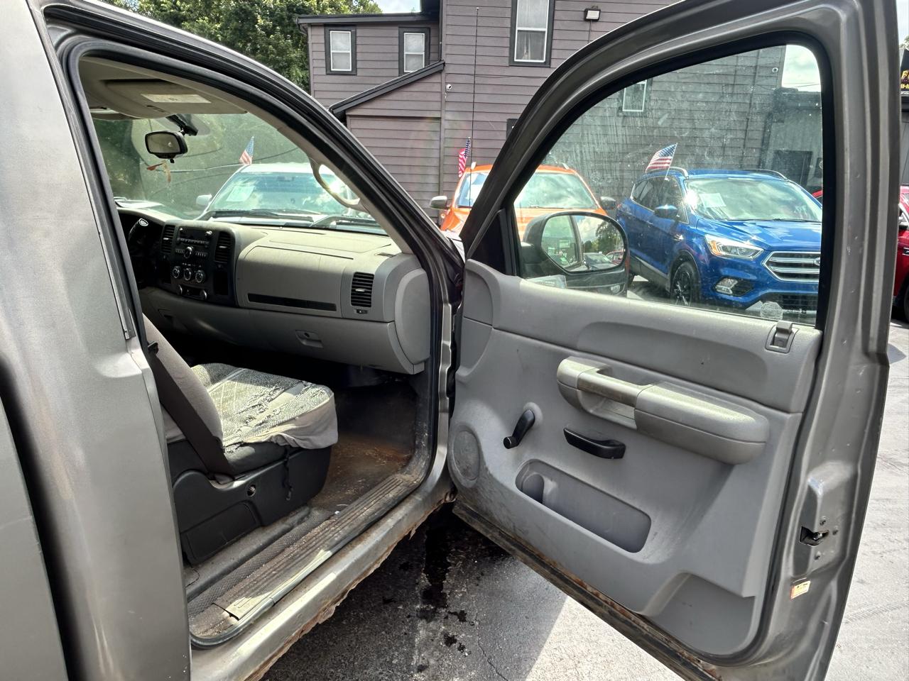 GMC Sierra 1500 Work Truck 4WD 2009