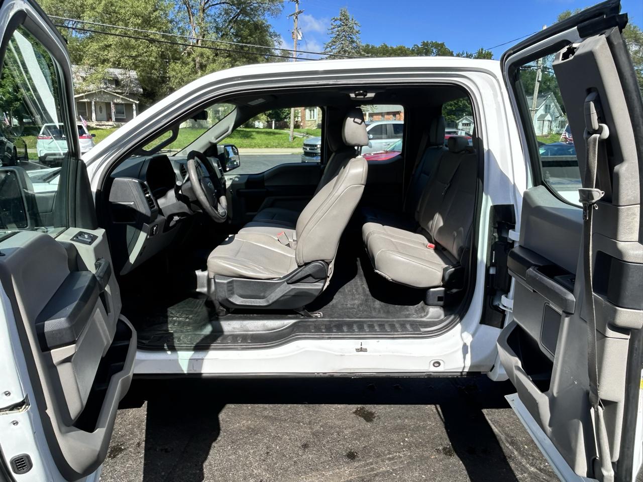 Ford F-150 Lariat SuperCab 6.5-ft. Bed 4WD 2015