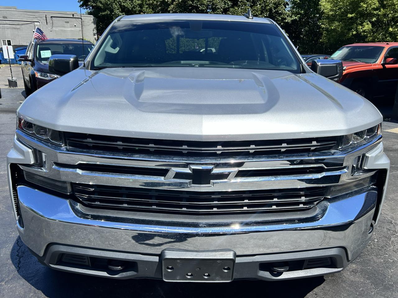 Chevrolet Silverado 1500 LT Crew Cab 4WD 2021