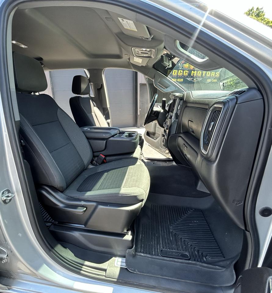 Chevrolet Silverado 1500 LT Crew Cab 4WD 2021