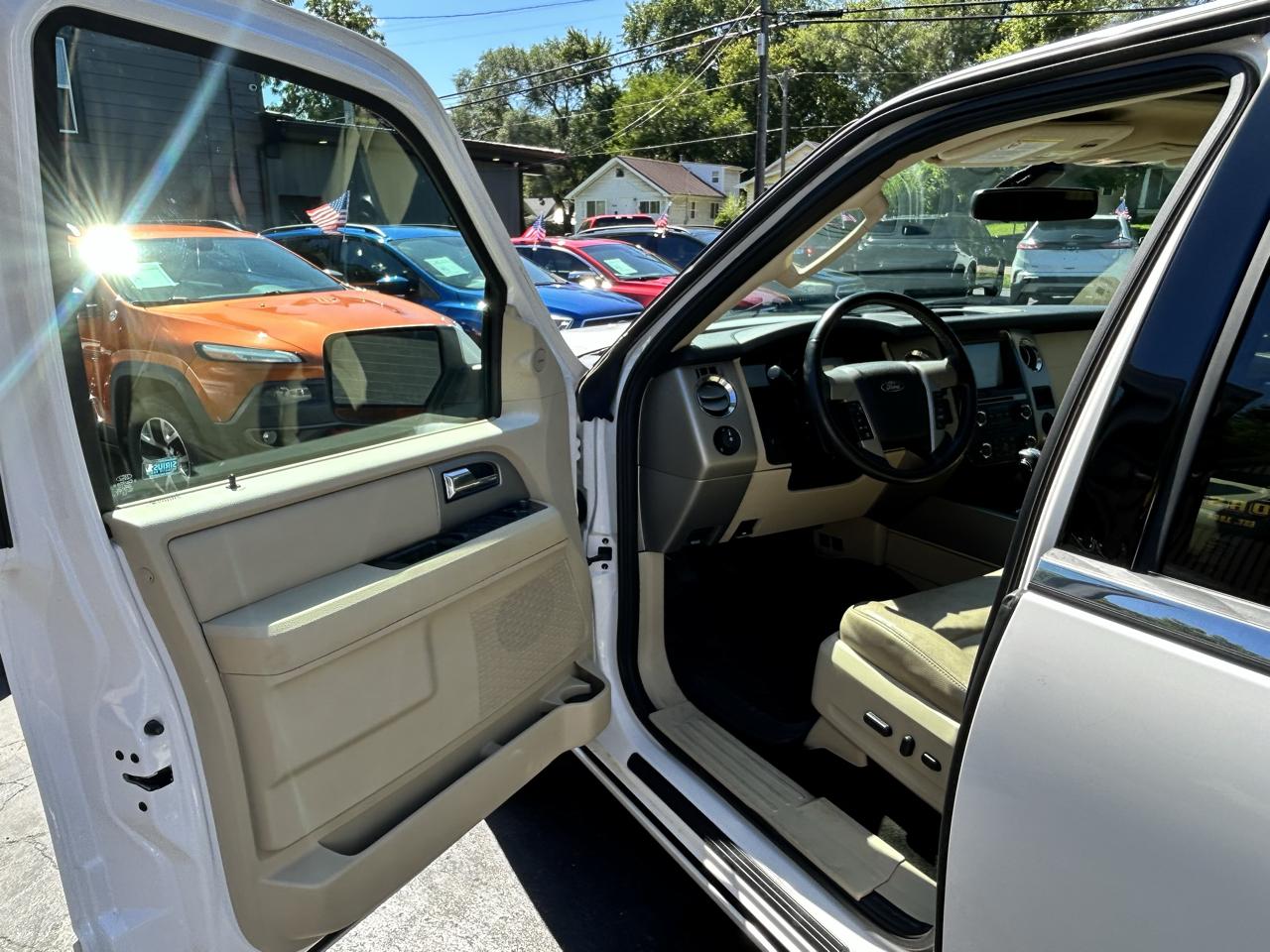 Ford Expedition EL Limited 2WD 2015